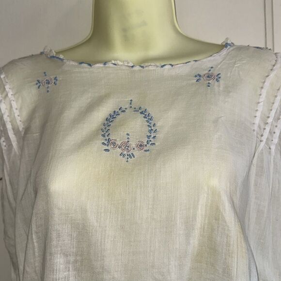 Antique/vintage homemade thin white‎ cotton lawn embroidered short sleeve blouse - Picture 2 of 12